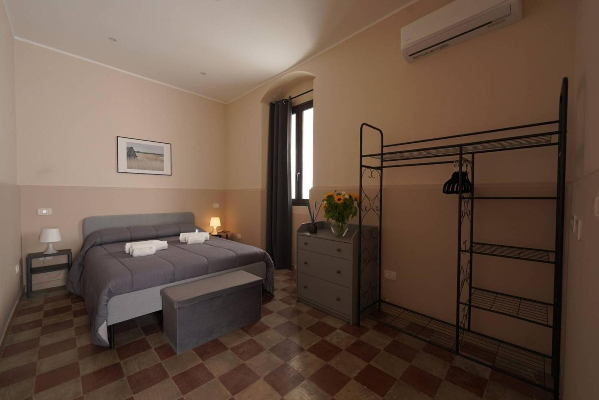 Syracuseapartments Antica Dimora Bagian luar foto