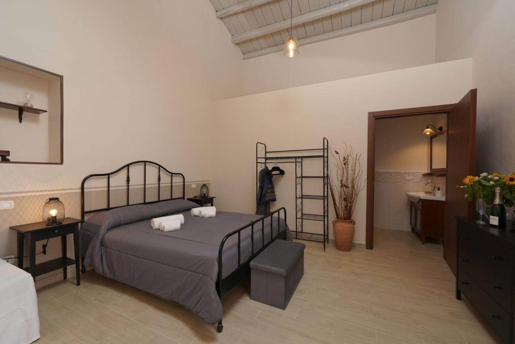 Syracuseapartments Antica Dimora Bagian luar foto